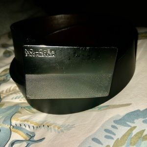 Kenneth Cole black dress belt. Size Large